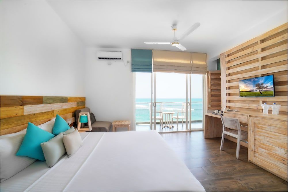 Hikkaduwa Beach Hotel - Free Upgrades from Non-Sea View Rooms to Deluxe Ocean View Rooms! 1