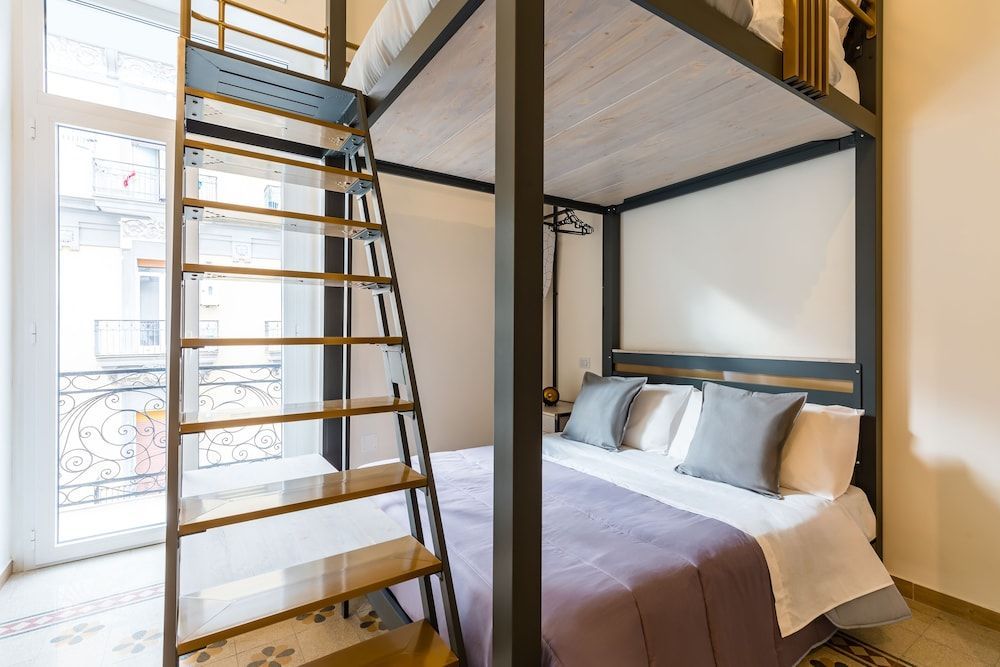 Central Station Apartments & Suites by Wonderful Italy 2