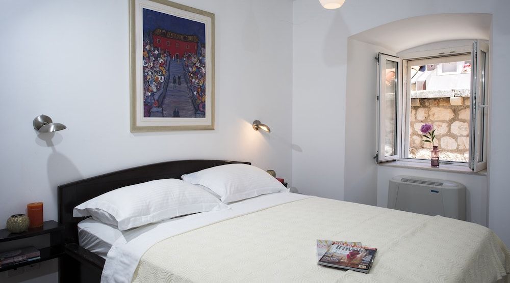 Villa Mirabilis, stunning superior villa, Dubrovnik Old Town 2