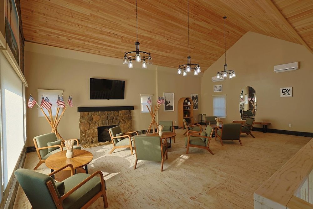 Rodeway Inn 2