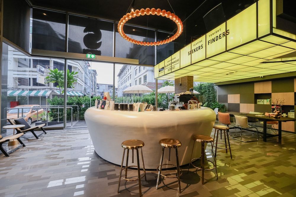 Seekers Finders Rama IV Hotel SureStay Collection by BW 2