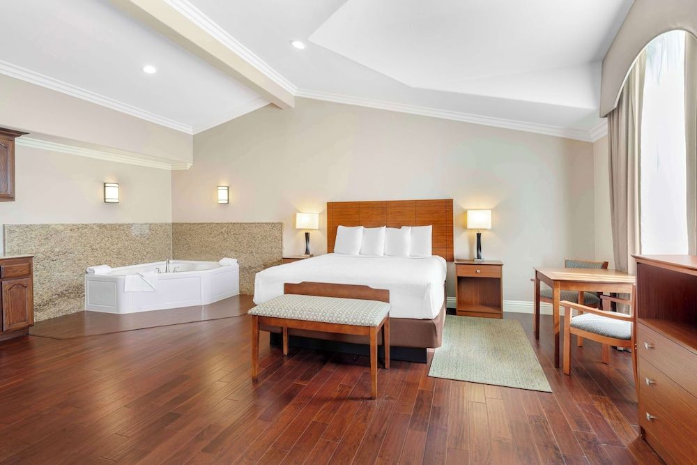 Best Western Oxnard Inn 1