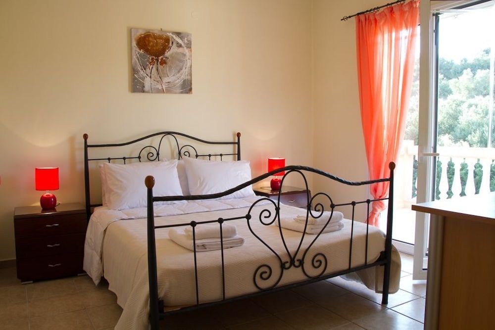 Villa Roula with Private pool 2
