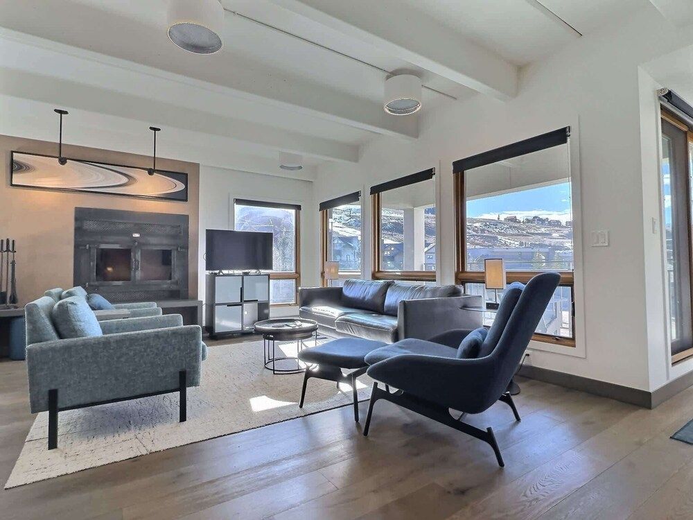 The Plaza by Traverse Hospitality 1