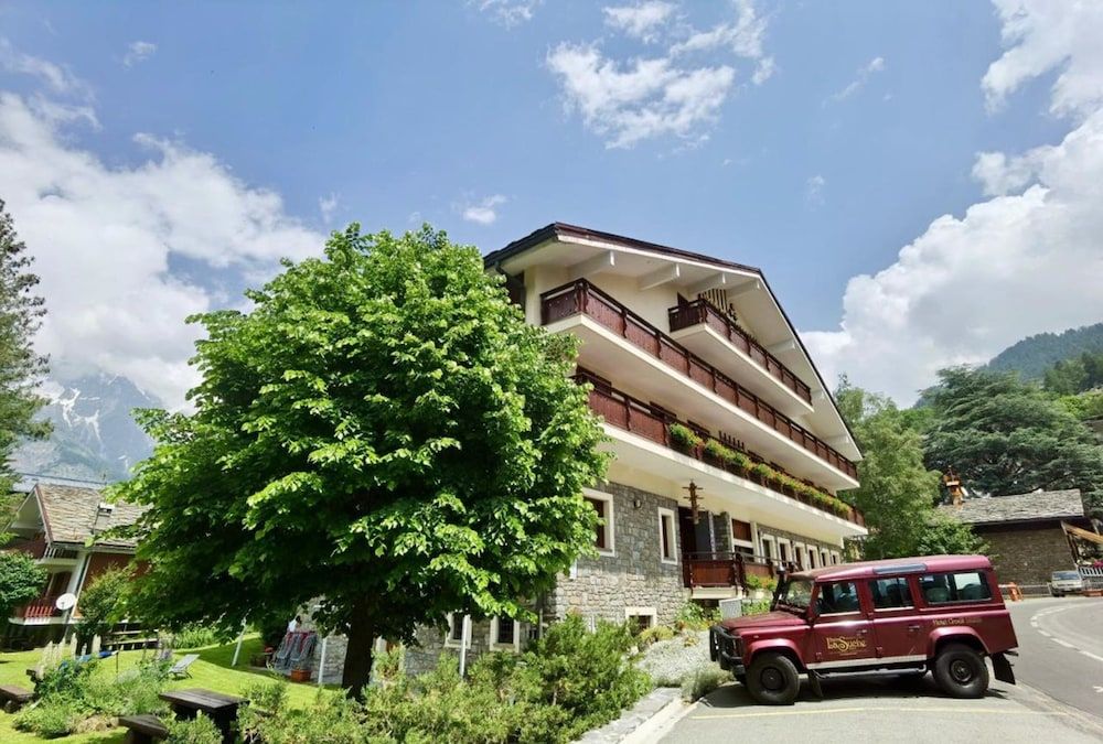 Hotel Croux 1