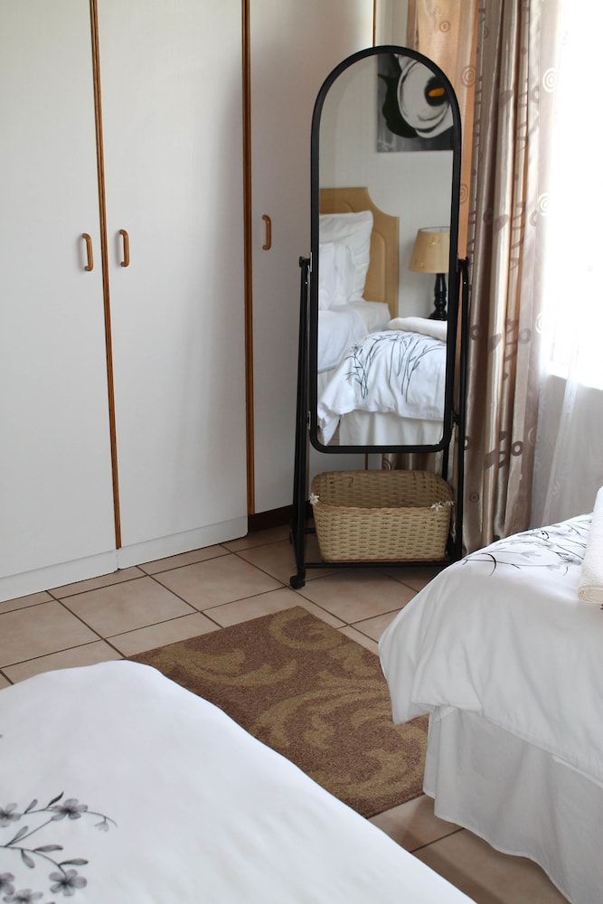 Lincoln Cottages BnB & Self-Catering 2
