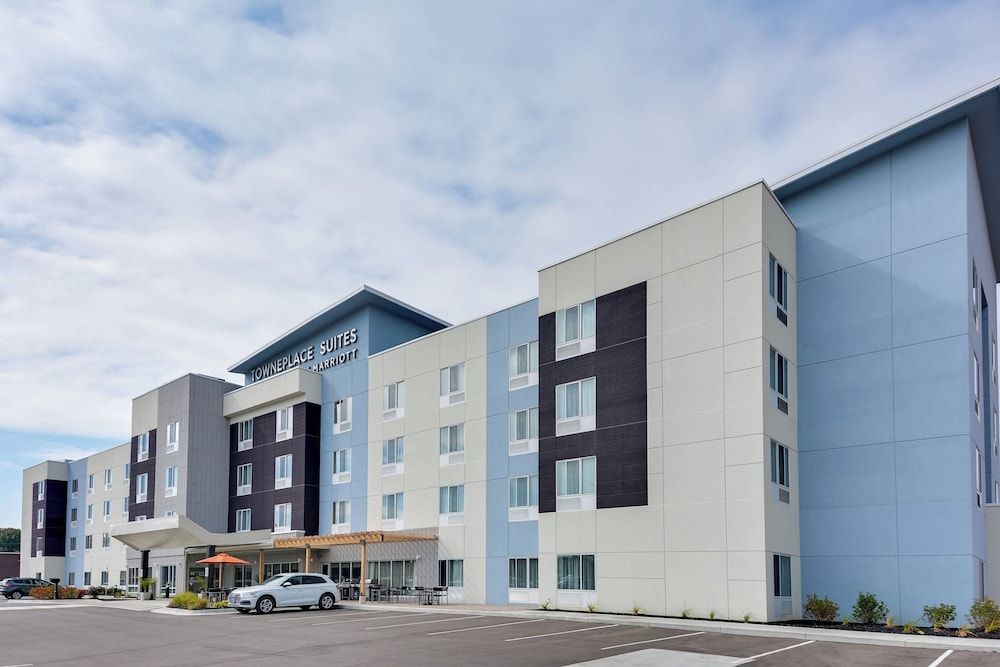 TownePlace Suites by Marriott Detroit Allen Park 1