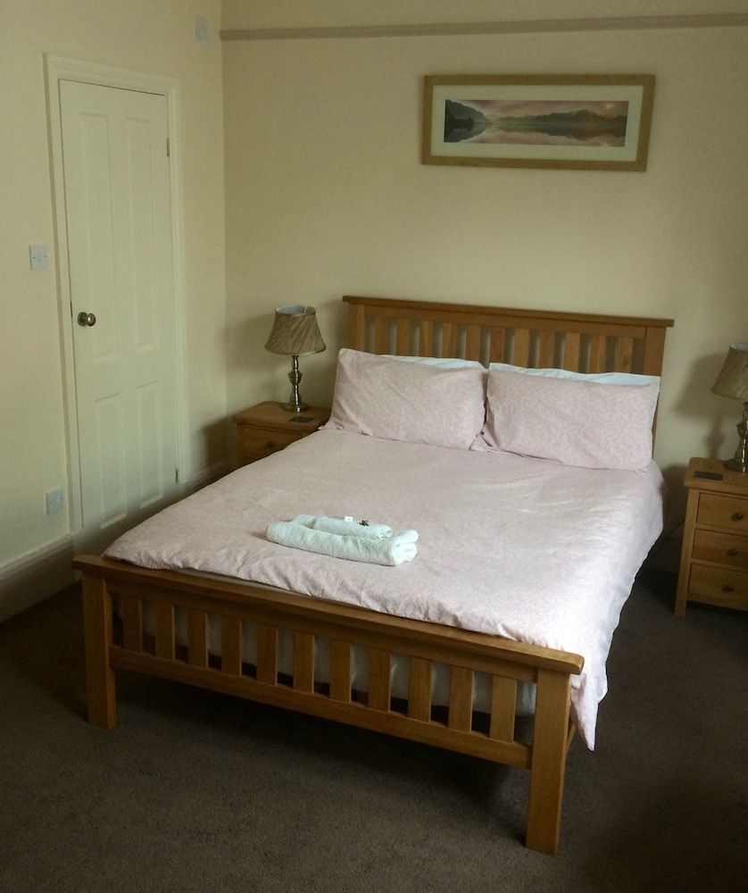 Sutton Guest House 2