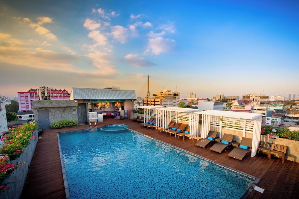 Nouvo City Hotel 1