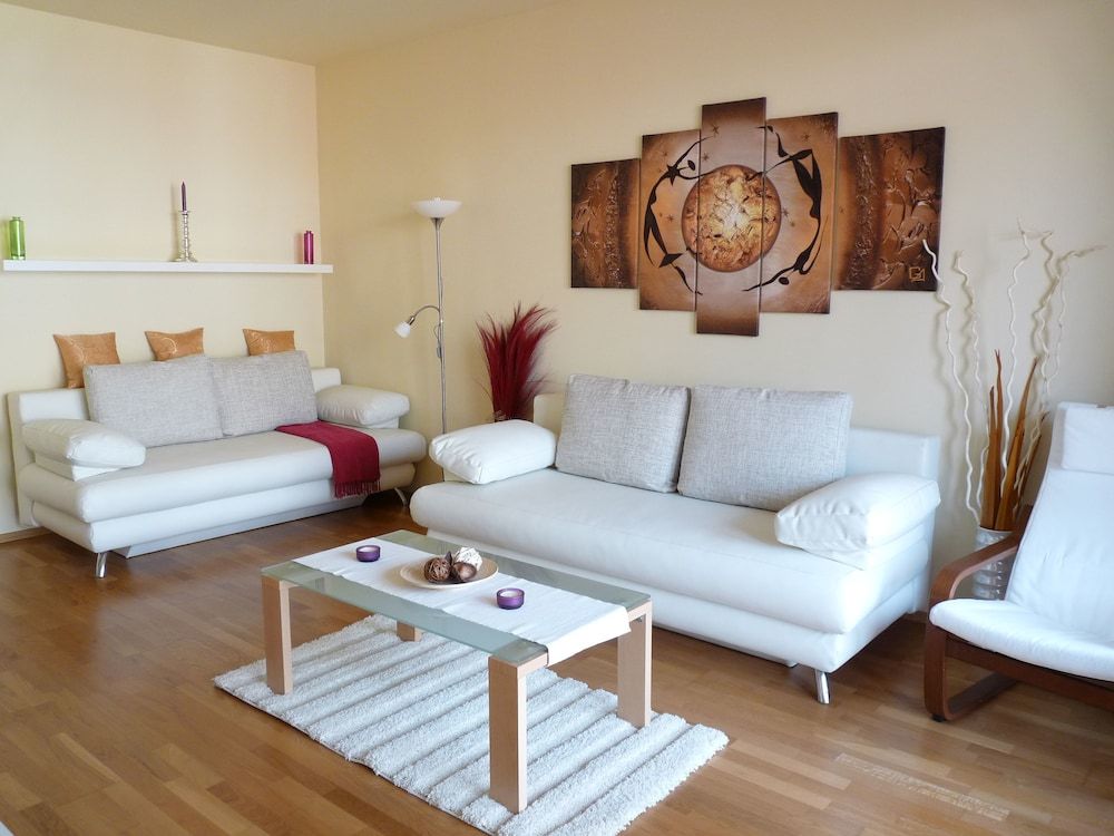 Trendy Deluxe Apartments 1