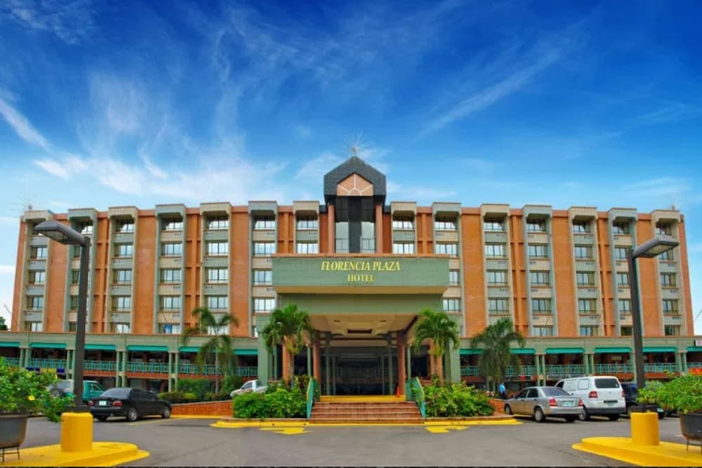 FLORENCIA PLAZA HOTEL 1