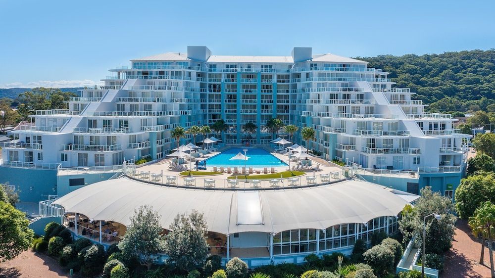 Mantra Ettalong Beach 1