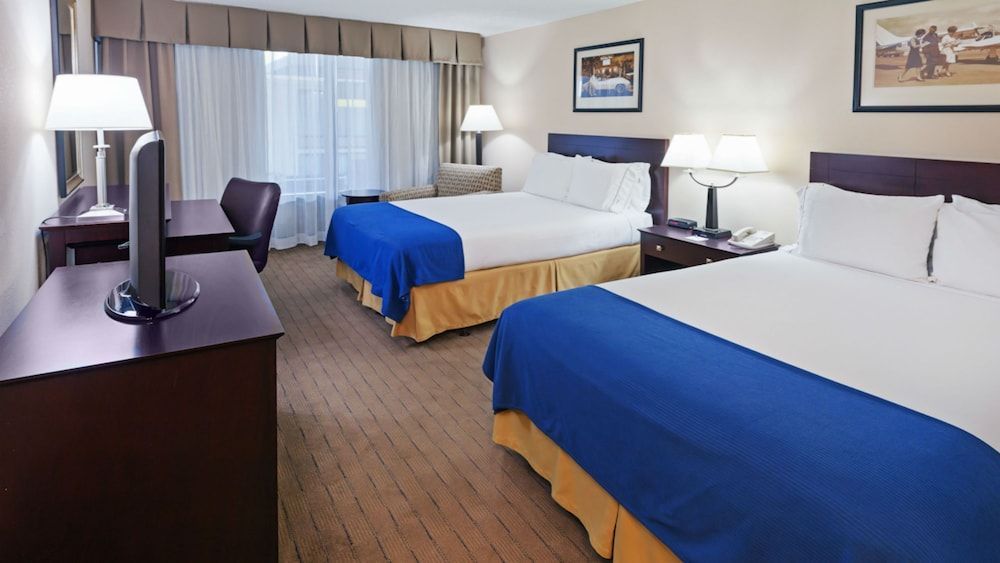 Holiday Inn Express LITTLE ROCK-AIRPORT by IHG 2