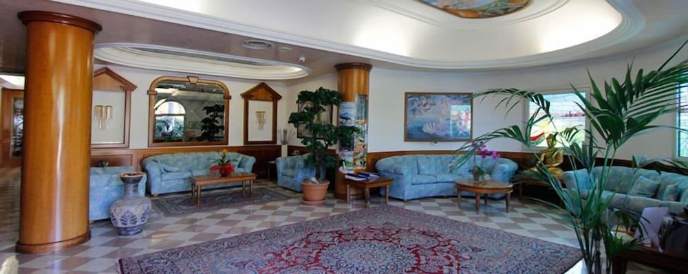 Park Hotel Cellini 2