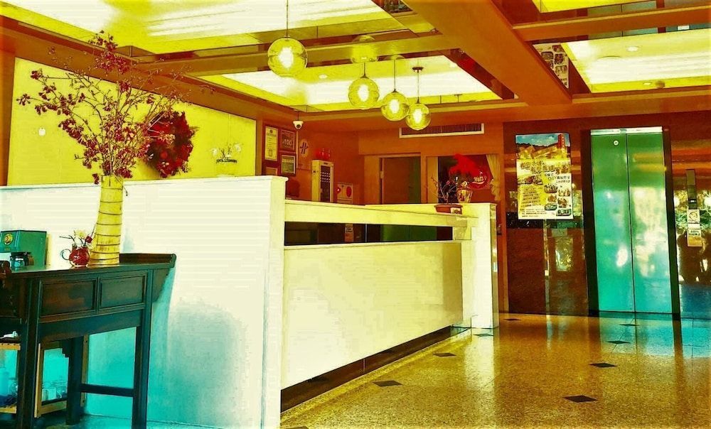Gau Shan Ching Hotel 1