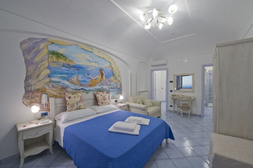 La Mela Blu 1