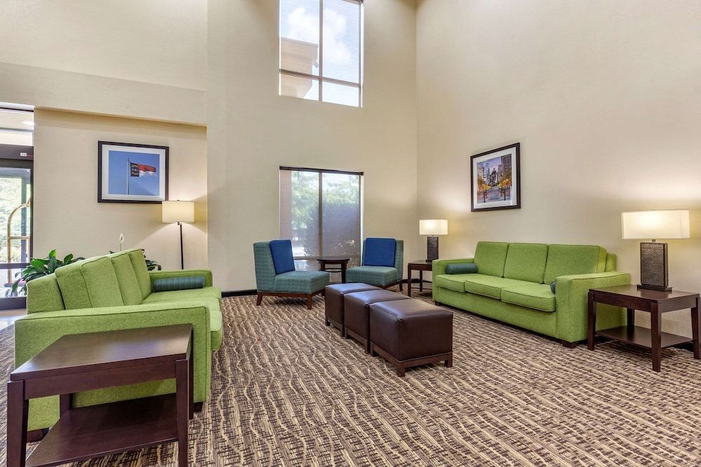 Comfort Suites Clayton - Garner 2