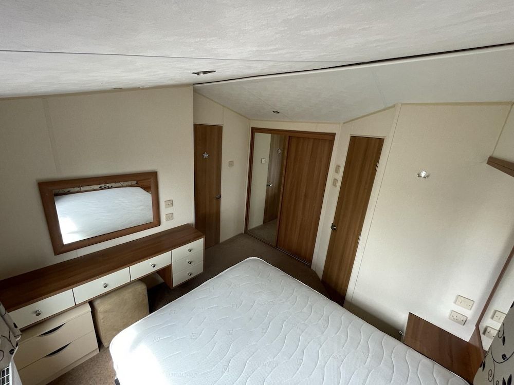 2-Bedroom Caravan Located in Uddingston, Glasgow at Maryville Caravan Site 2