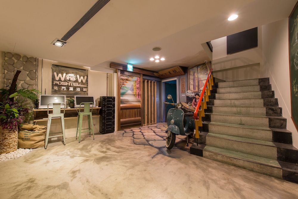Beimen WOW Poshtel 2
