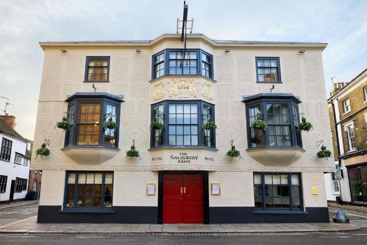 Salisbury Arms Hotel 2