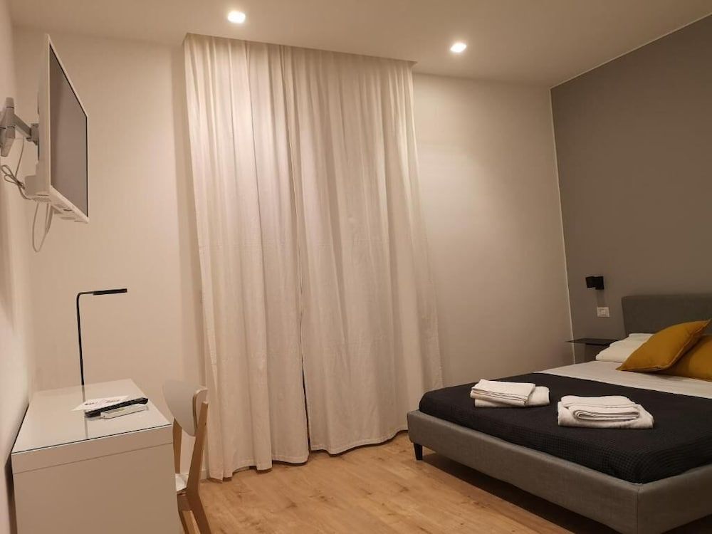 ARMISI B&B 2