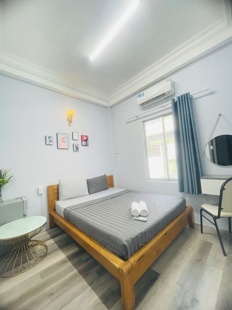 Lyly Hotel - Pham Ngu Lao 2