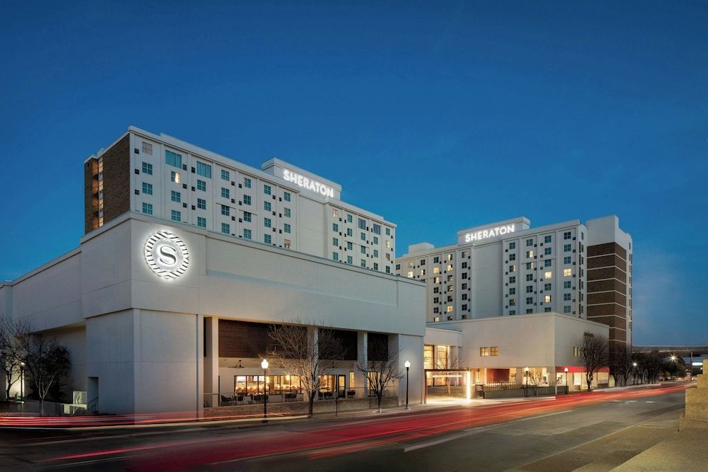 Sheraton Fort Worth Downtown Hotel 1