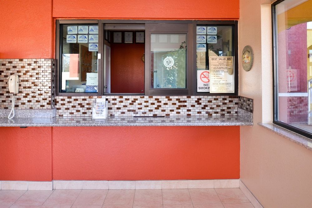 Americas Best Value Inn Baytown 2