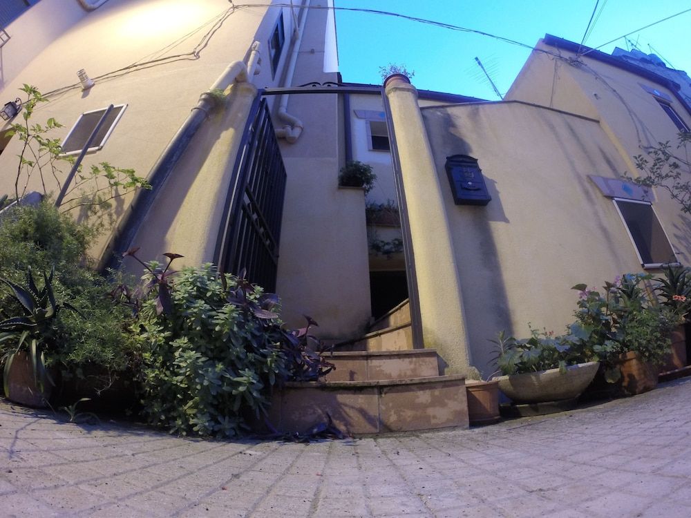 Le Scalette del centro 1