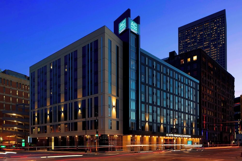 AC Hotel by Marriott Minneapolis Downtown 1
