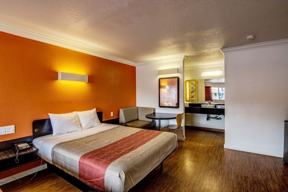 Motel 6 Manteca CA 2