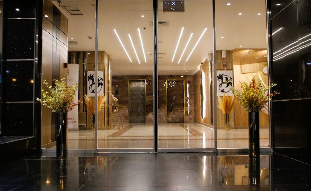 فندق بلازا أثينيه Plaza Athenee Hotel 2