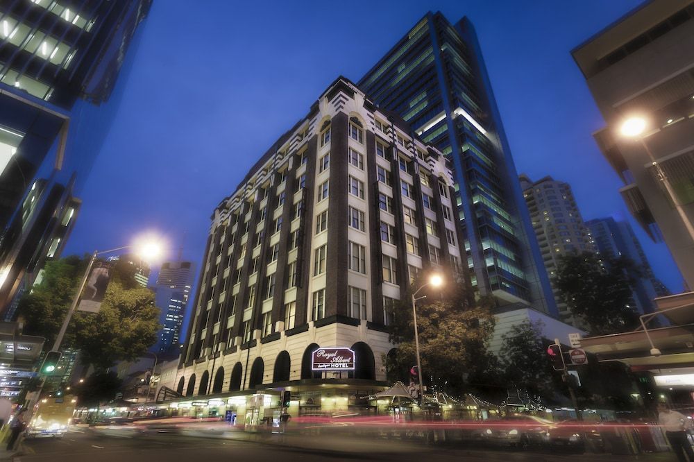 Royal Albert Hotel 1