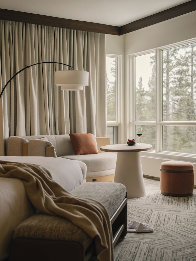 Rimrock Banff, Emblems Collection 2