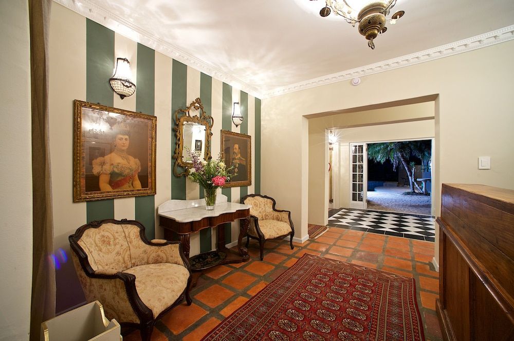 Baruch Guesthouse on Lovell 1