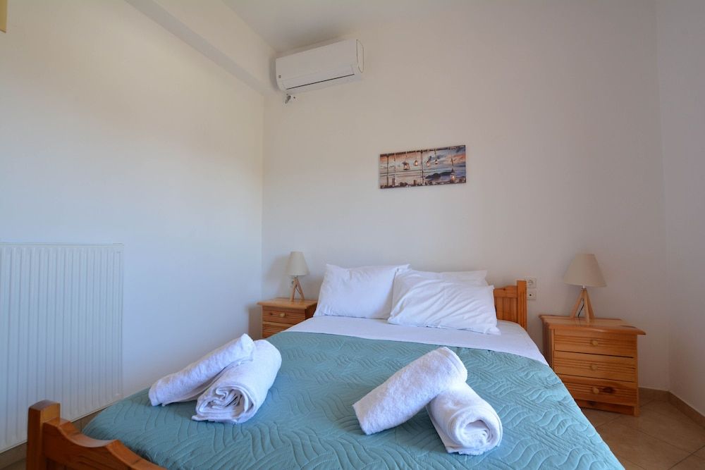 Olive Oil Residence 1