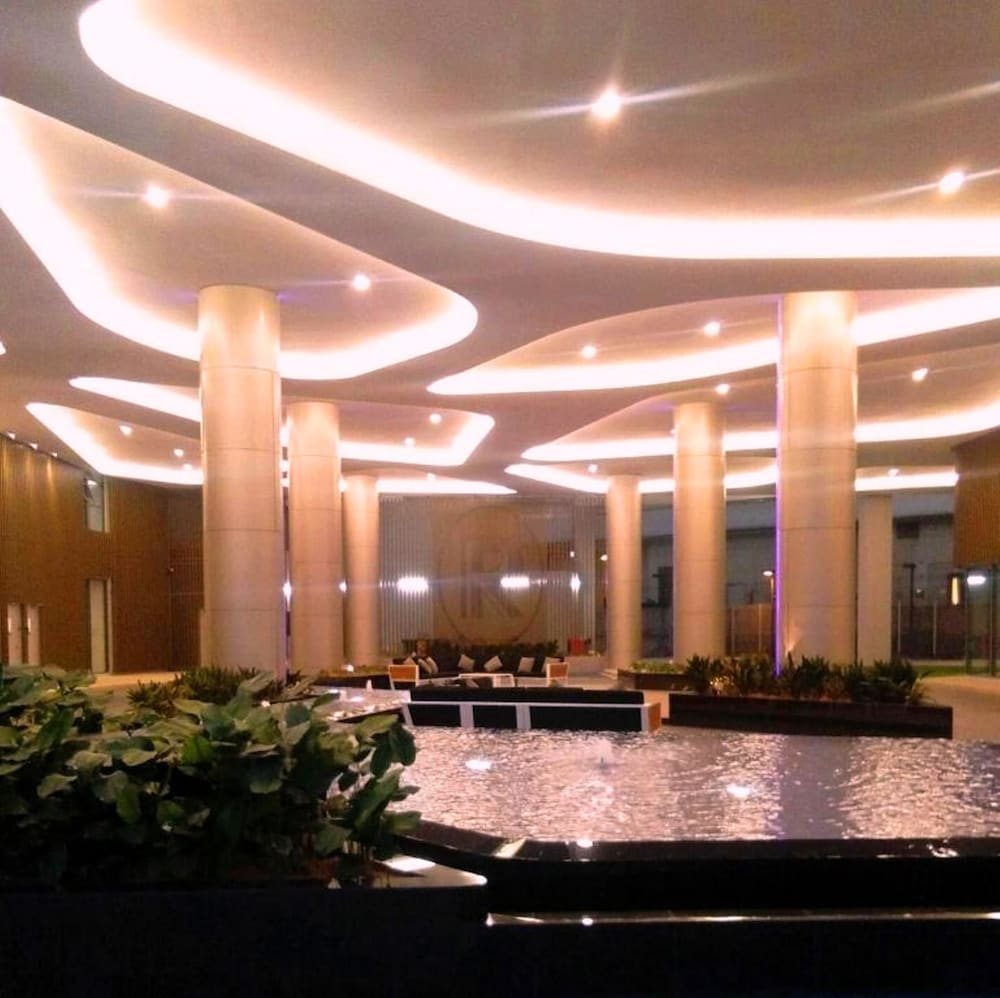 Platinum Suites AT Swiss Garden 2