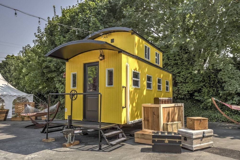 Tiny Digs - Hotel of Tiny Houses 1