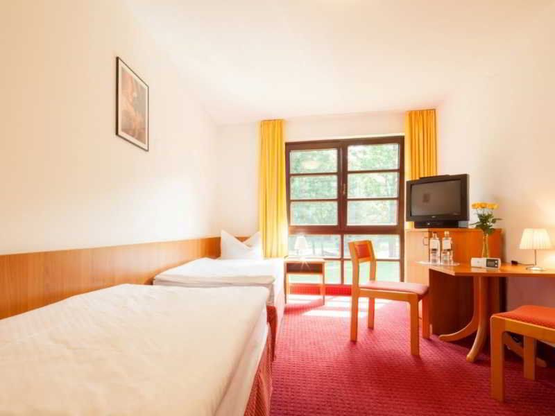 Kim Hotel Im Park 1