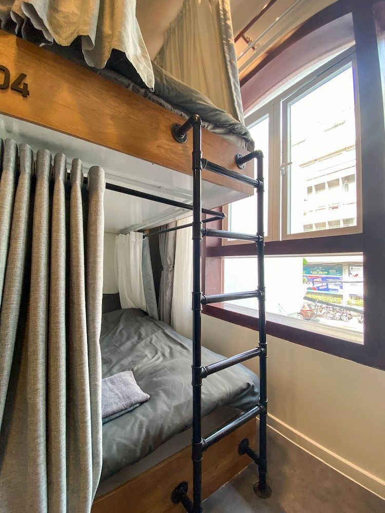 Zeus Living Central Hotel 2