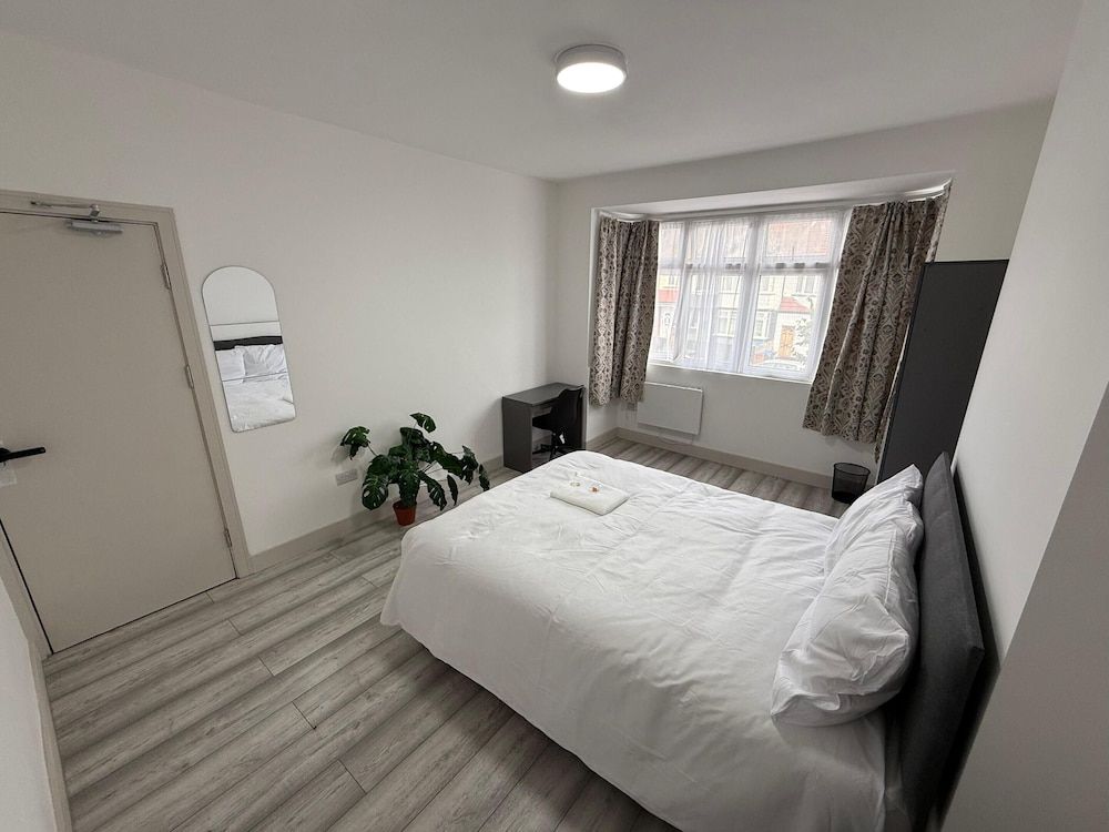 Streatham Rooms 2
