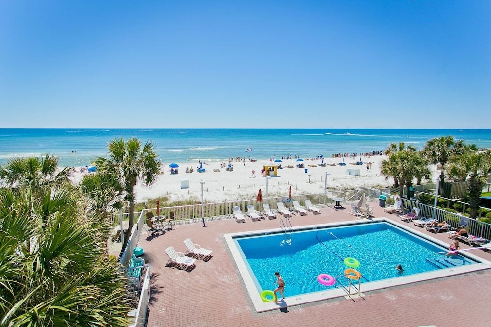Bikini Beach Resort 1