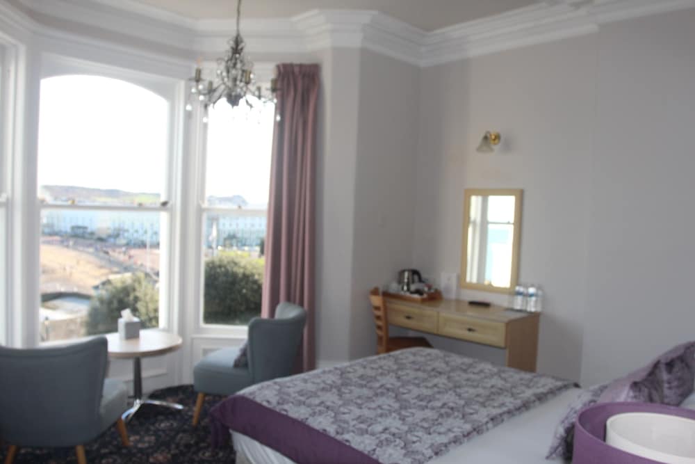 Bryn-Y-Mor Hotel 2