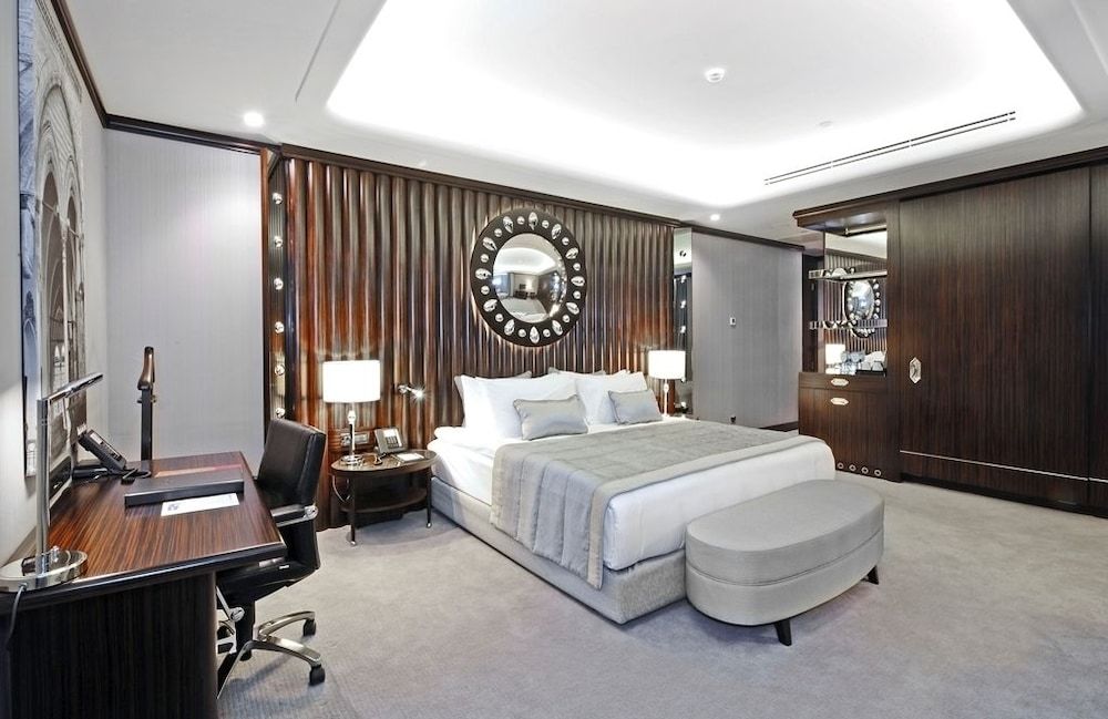 Crowne Plaza BURSA by IHG 1