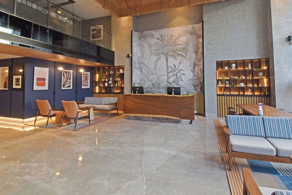 Sands Point Hotel 2