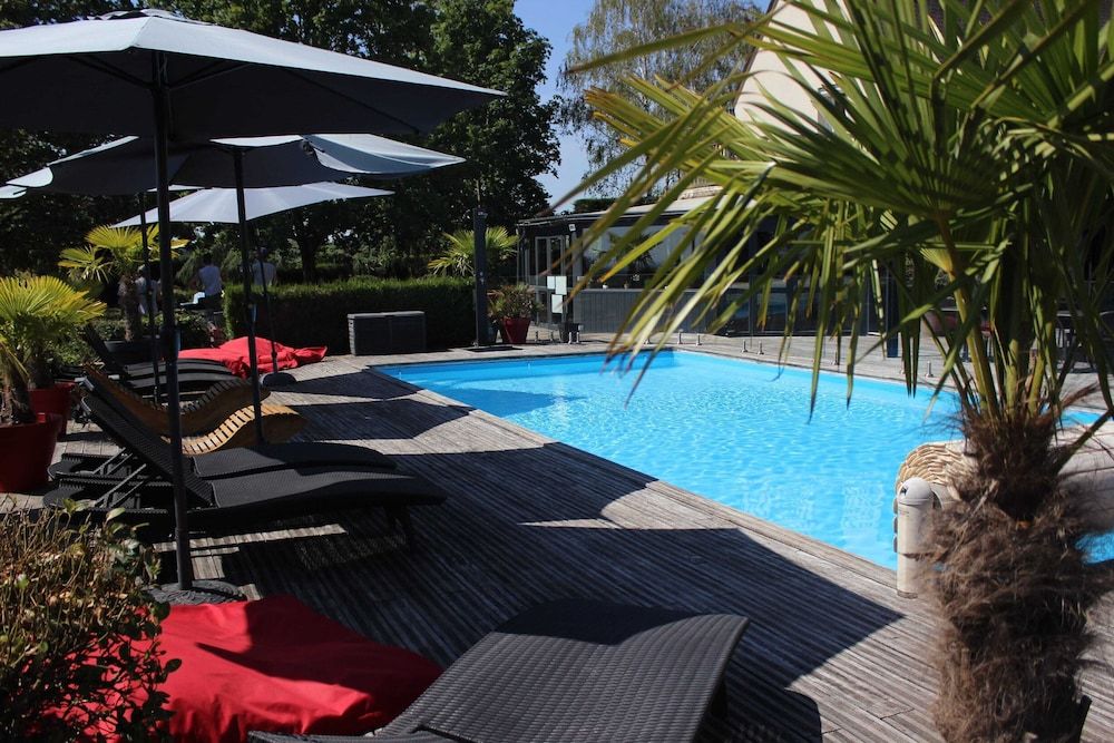 Les Terrasses de Saumur - Hôtel & Appartements - Restaurant & Spa (Logis) 1