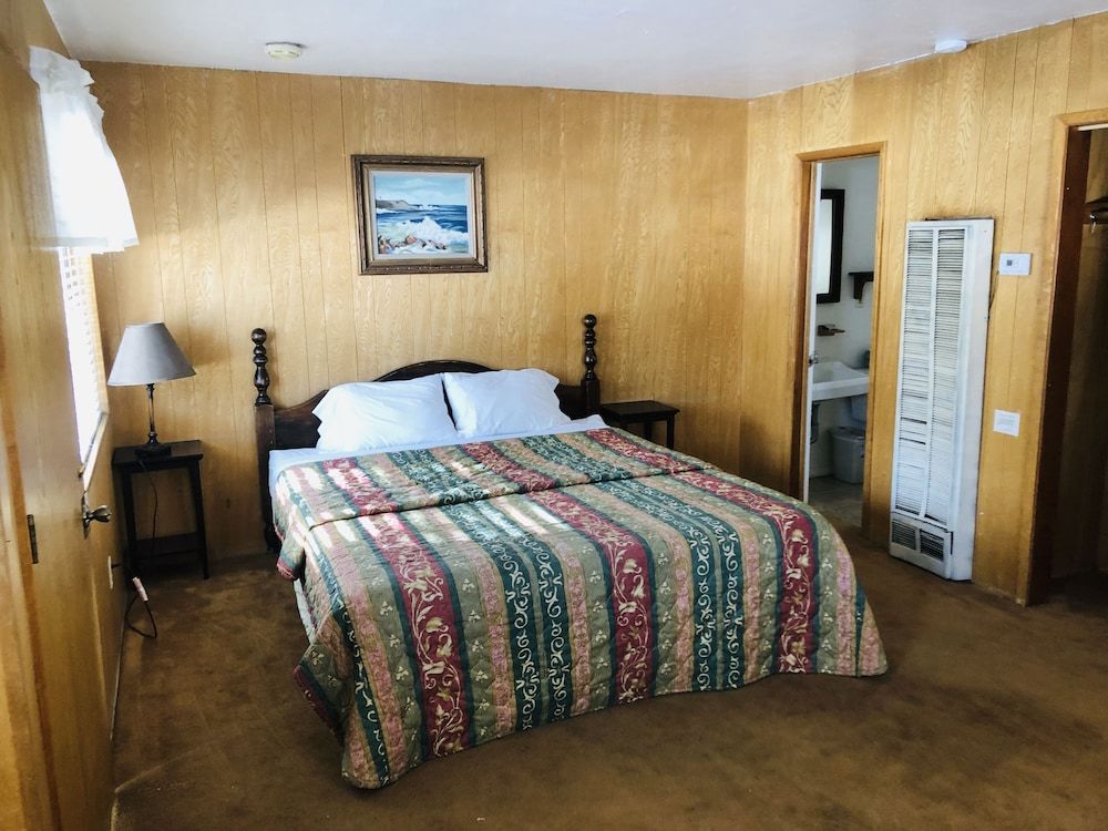 Mountain View Cabins 2