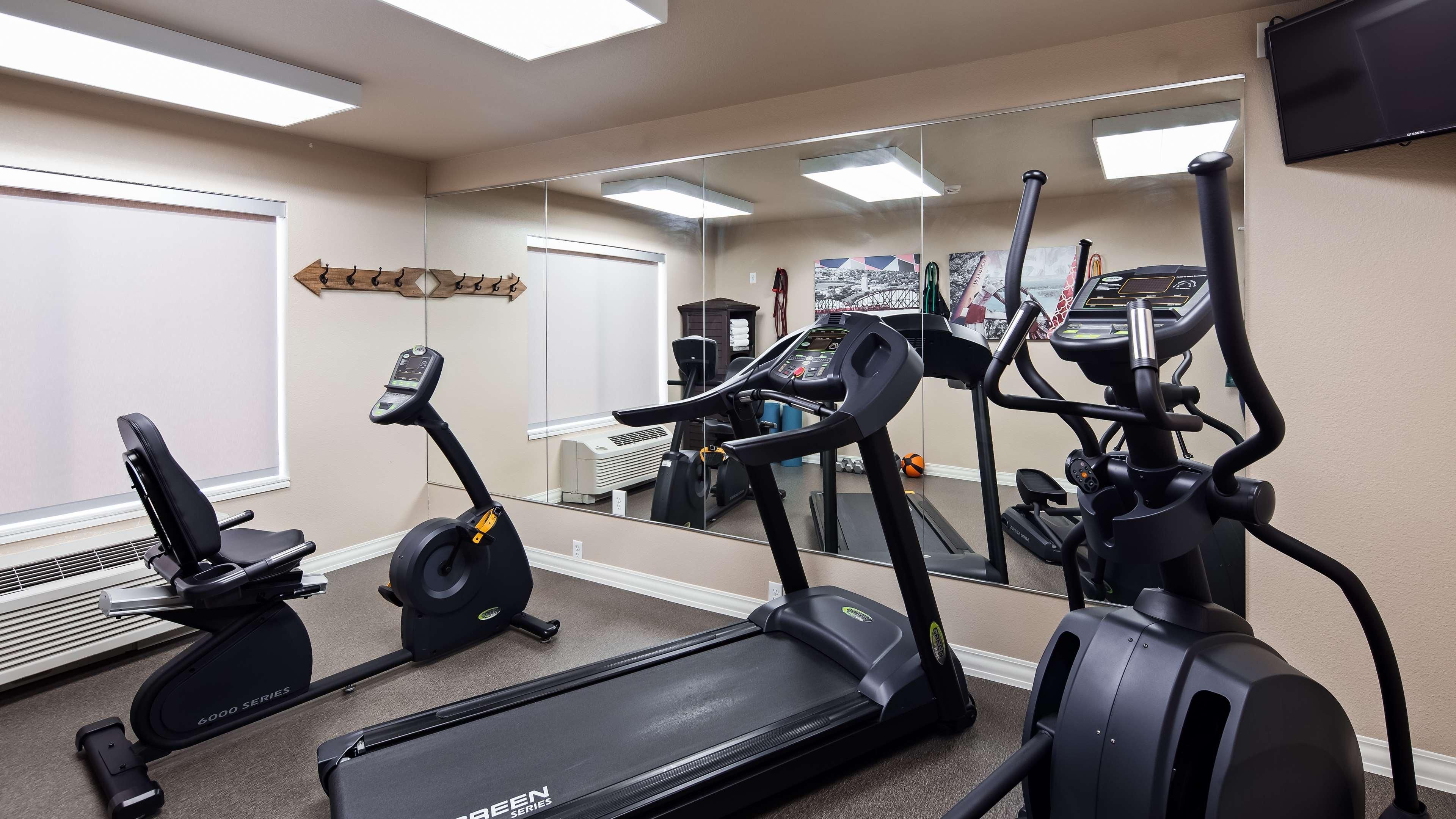 Best Western Roosevelt Place Hotel 1