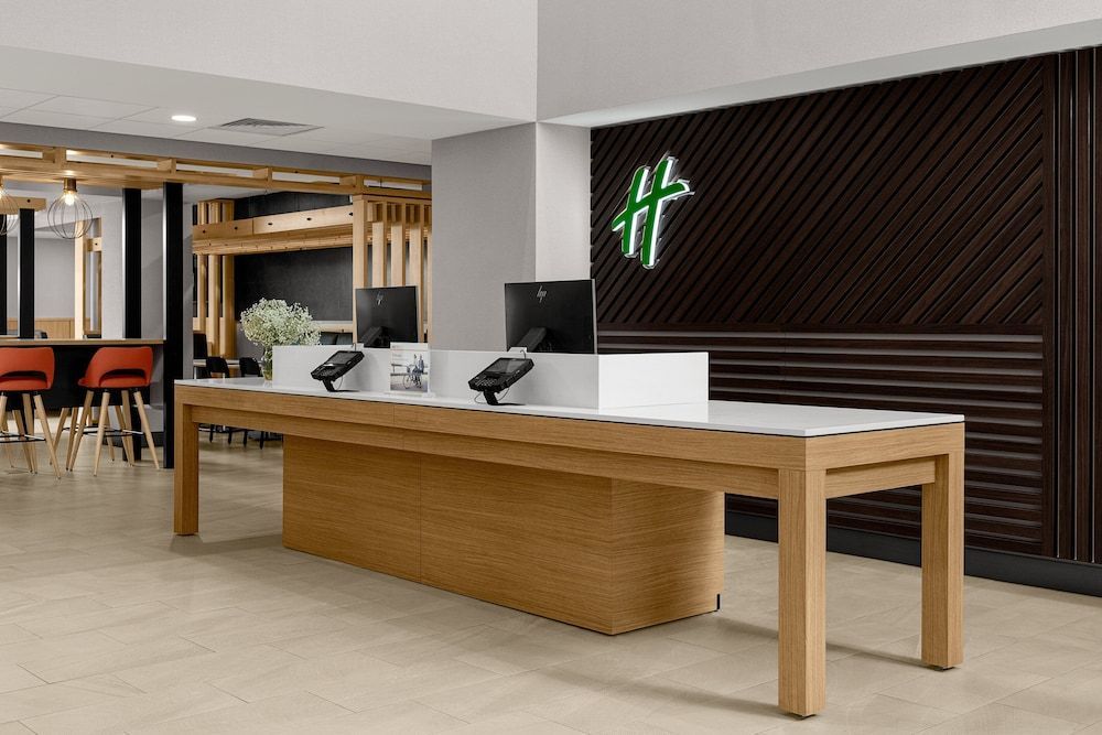 Holiday Inn CLEVELAND by IHG 2