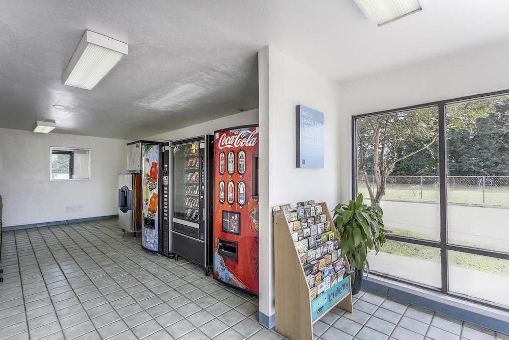 Studio 6 Lafayette, LA – I-10 & I-49 N 2